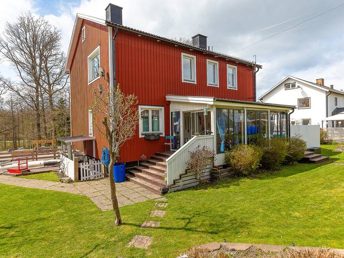 5 rok · 184 m² · Hasselvägen 4