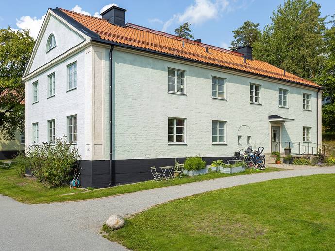 1 rok · 49 m² · Tussmötevägen 140