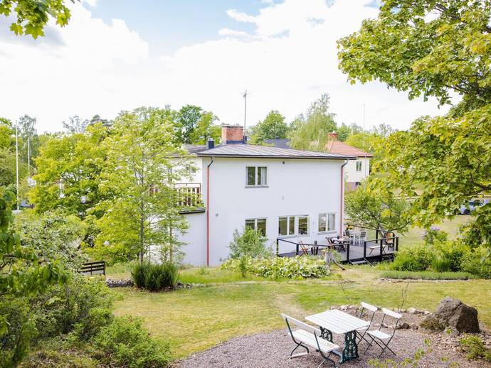 6 rok · 167 m² · Malmslättsgatan 4