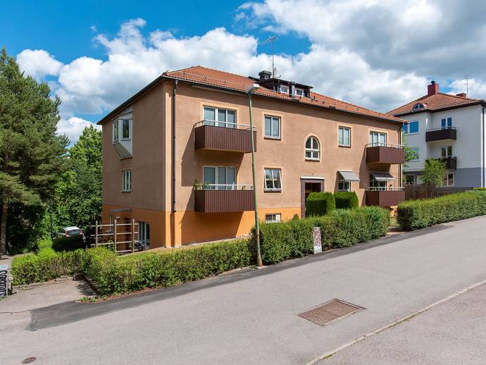 1 rok · 34 m² · Bergdalsgatan 7
