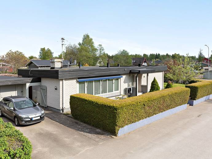 4 rok · 140 m² · Orrvägen 2