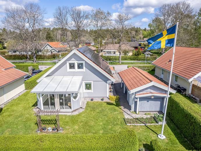 7 rok · 153 m² · Lejondalsvägen 8