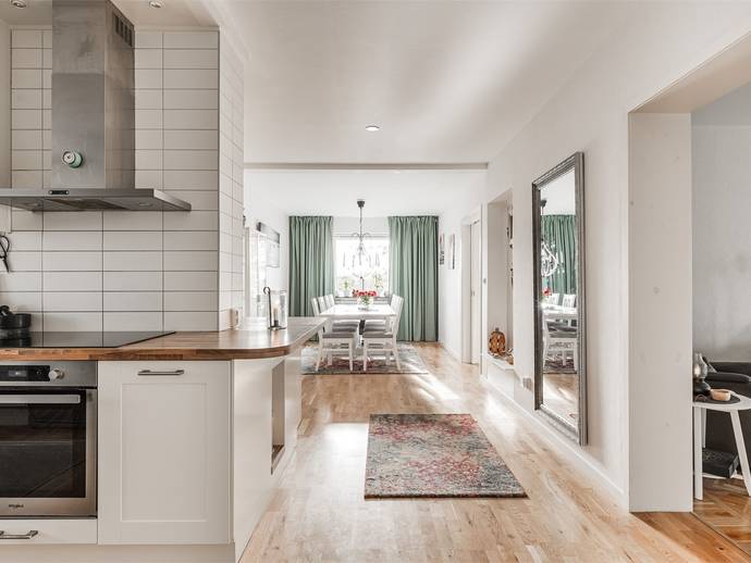 6 rok · 142 m² · Sturegatan 38D