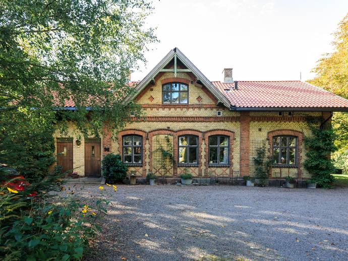 8 rok · 264 m² · Vadensjövägen 96