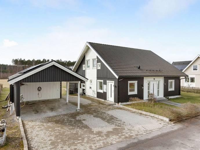 7 rok · 188 m² · Kvarnfallsvägen 13