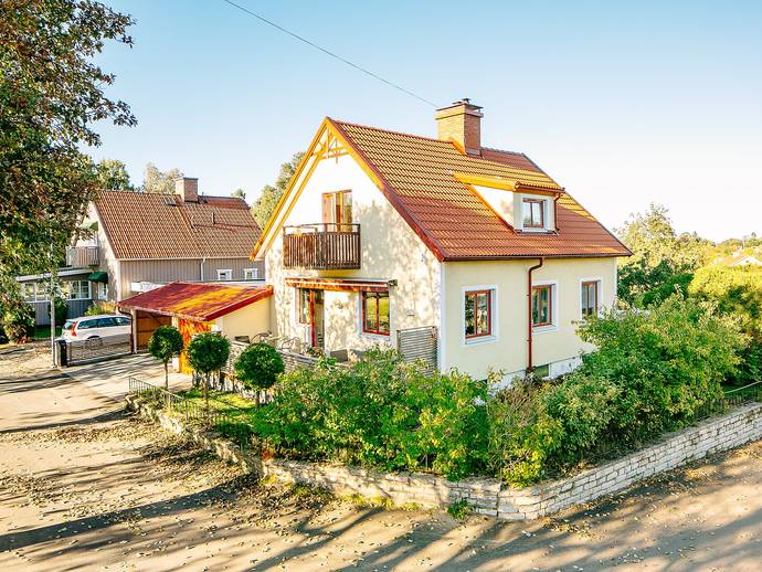 5 rok · 109 m² · Bivägen 2