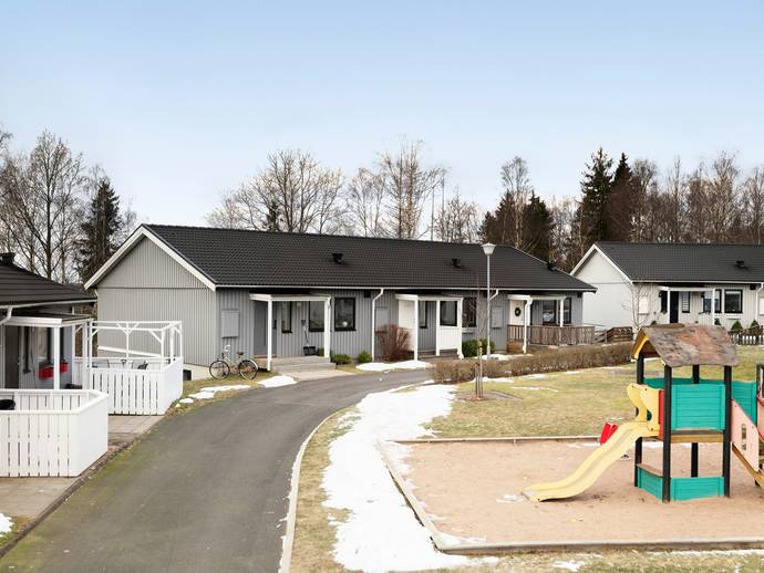 4 rok · 111 m² · Skogåsvägen 23