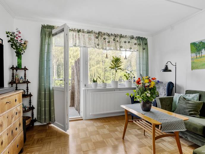 1,5 rok · 37 m² · Styrmansgatan 45