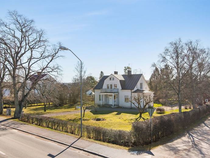 7 rok · 190 m² · Folkungavägen 16