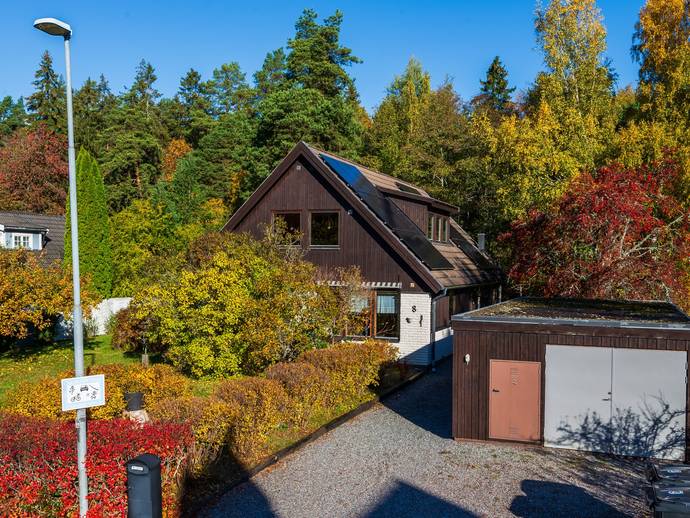 6 rok · 139 m² · Skogsklockevägen 8