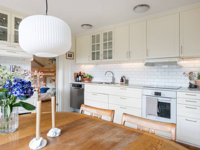 3 rok · 80 m² · Skarpnäcks allé 64