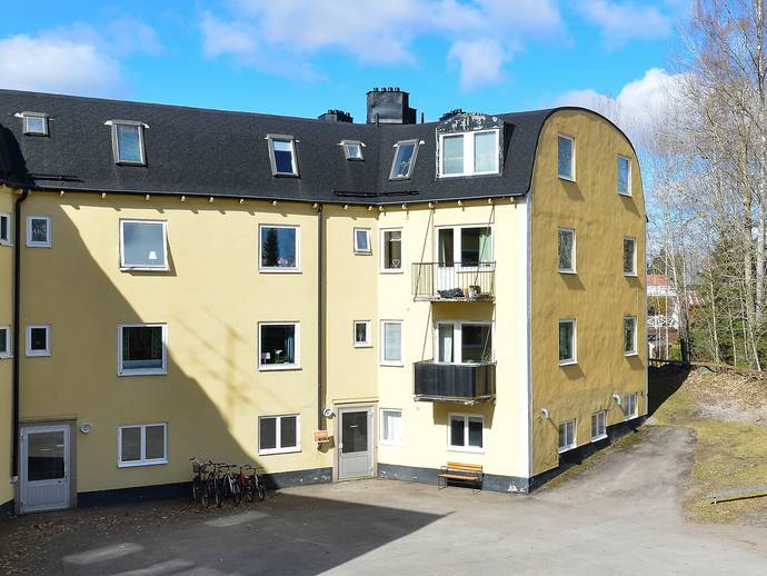 2 rok · 54 m² · Idrottsvägen 23 D 1 tr