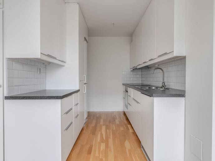 3 rok · 75,9 m² · Mörbydalen 15