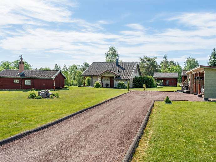 4 rok · 121 m² · Fudalsvägen 32