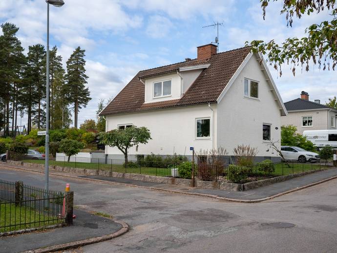 6 rok · 155 m² · Färgaregatan 5