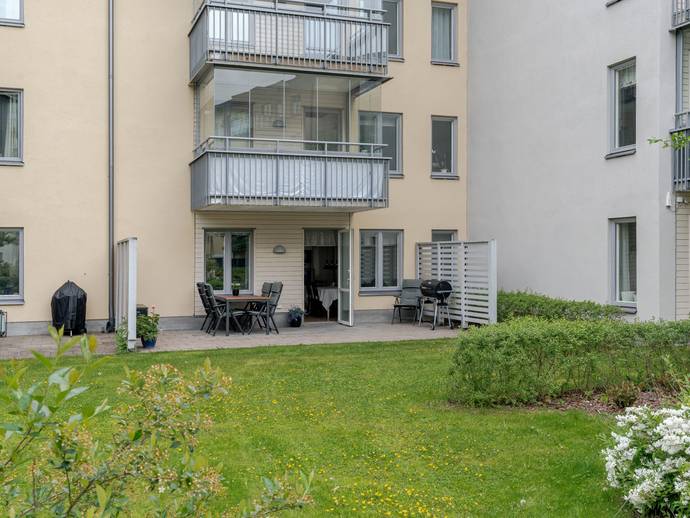 3 rok · 82 m² · Rostagatan 8