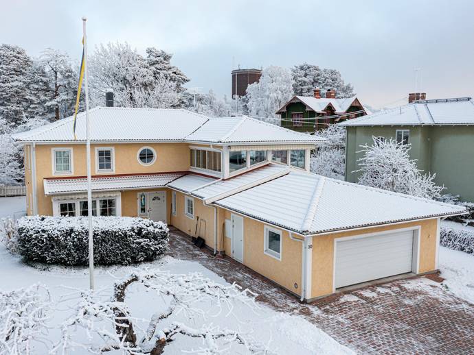7 rok · 271 m² · Åsgatan 30