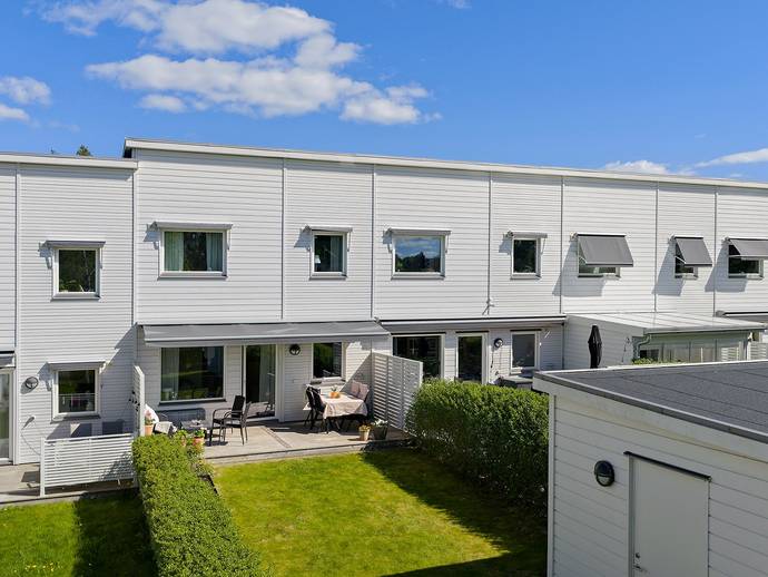 5 rok · 108 m² · Blåbärsvägen 18