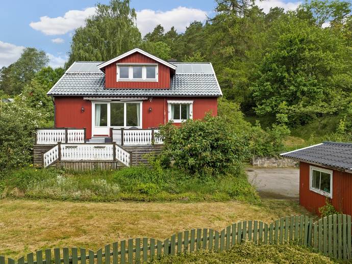6 rok · 94 m² · Bivägen 3