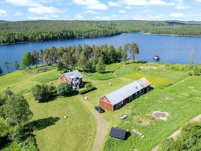 4 rok · 90 m² · Persomajärvi 16