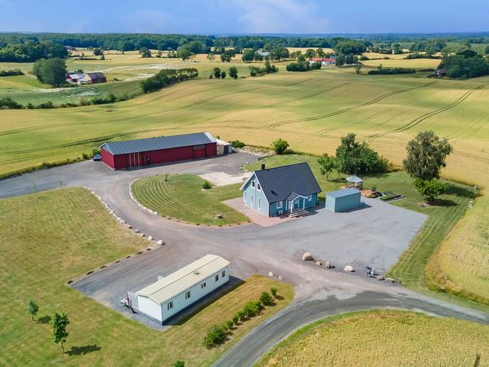 2 rok · 81 m² · Skåne Tranås 7801