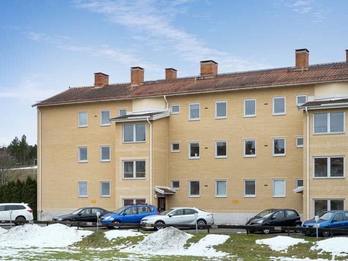 1 rok · 27,9 m² · Södertäljevägen 5A