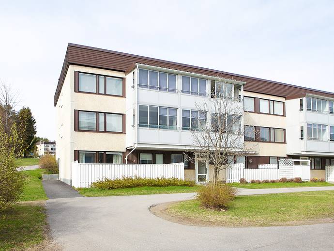 2 rok · 61 m² · Bågevägen 43 d