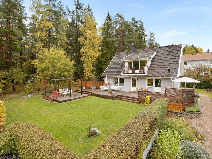 6 rok · 139 m² · Biskop Nils väg 40