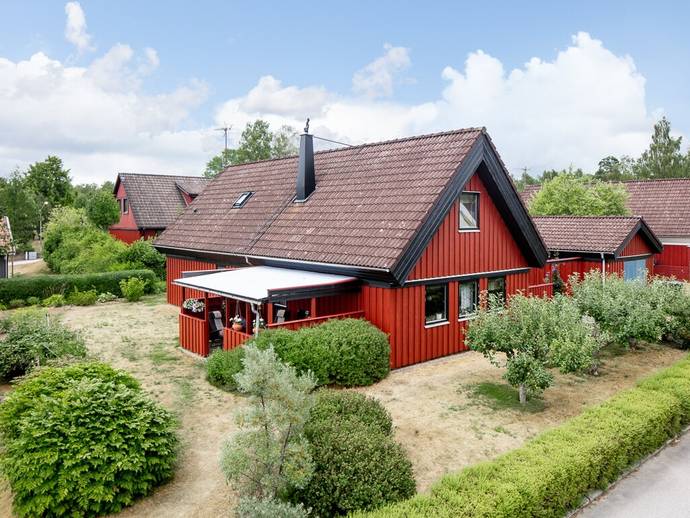 5 rok · 139 m² · Limmarvägen 10