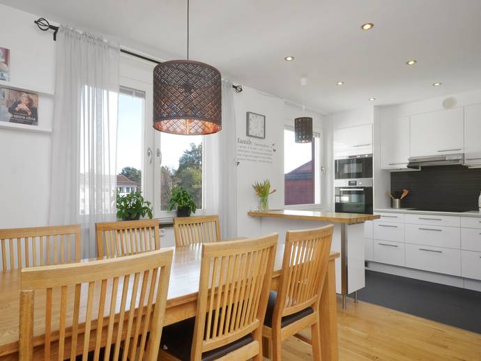 5 rok · 105 m² · Sleipnervägen 45, 3 tr