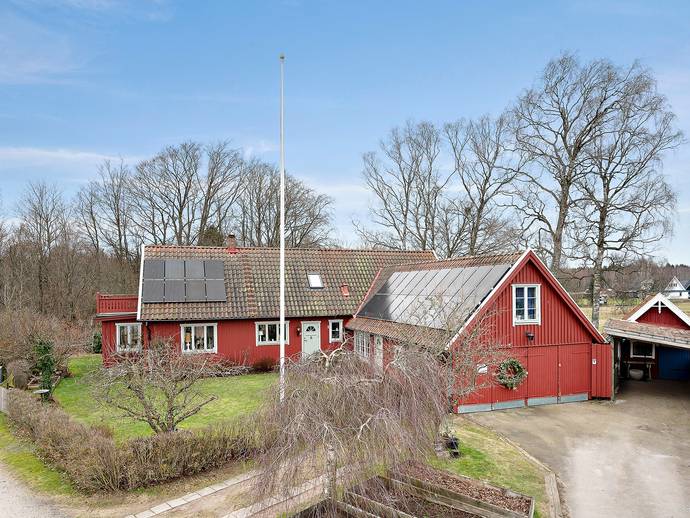 6 rok · 185 m² · Kollebäcksvägen 218
