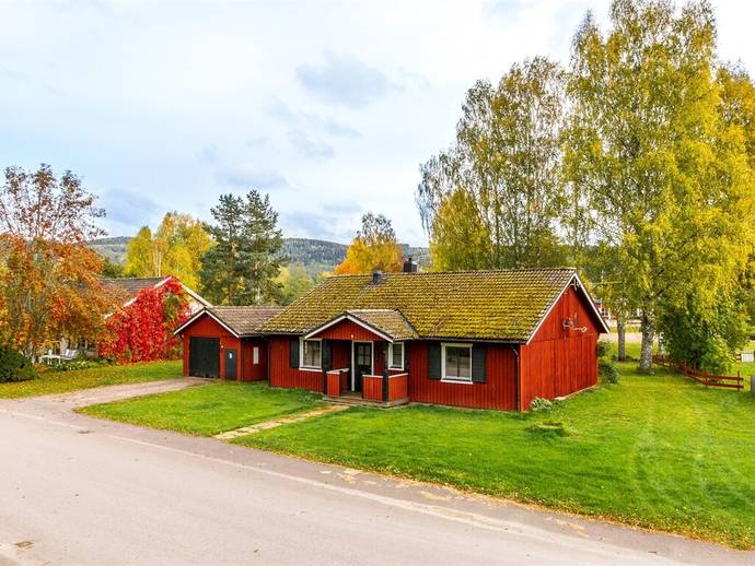 4 rok · 105 m² · Skolvägen 11