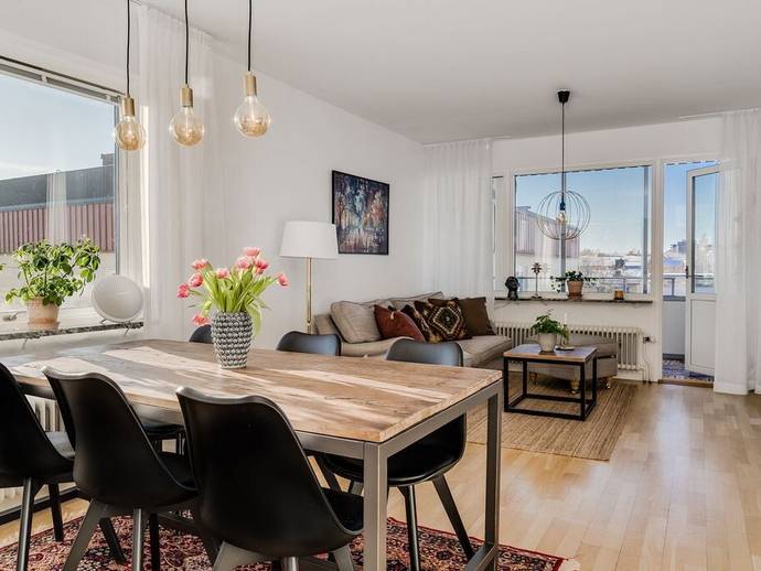 2 rok · 54 m² · Östra nygatan 91B