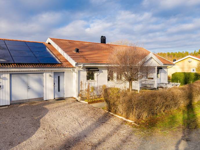 6 rok · 146 m² · Sjölunda Björkebo 1