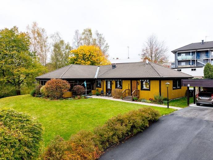 6 rok · 170 m² · Moängsvägen 20