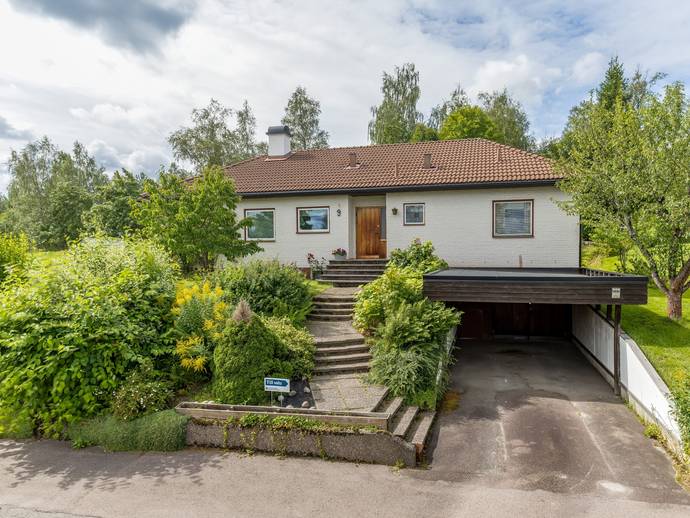 4 rok · 134 m² · Omvägen 9
