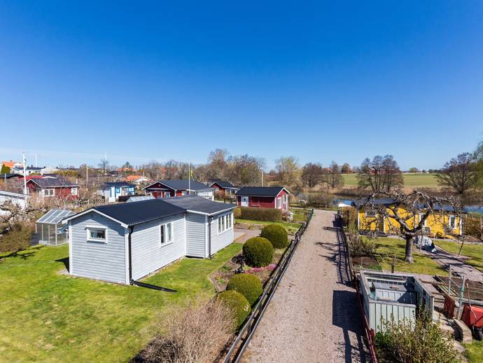 2 rok · 25 m² · Tulpanvägen 134 Ådala koloniområde