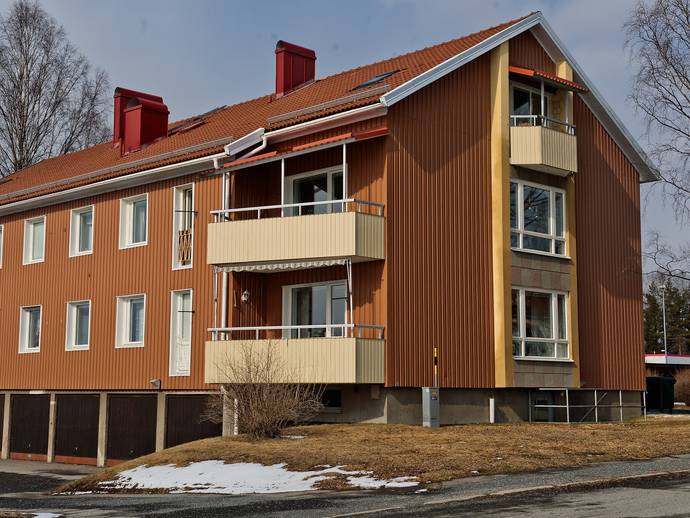 3 rok · 80,6 m² · Fältjägarvägen 44