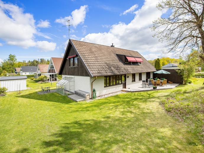 7 rok · 190 m² · Klarbärsvägen 7