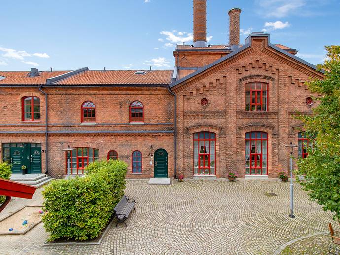3 rok · 81 m² · Mörkegatan 3C