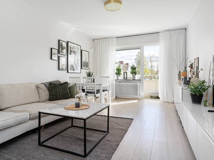 2 rok · 56 m² · Flygfältsvägen 17A