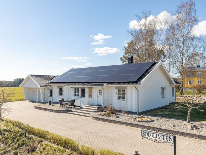 6 rok · 160 m² · Hästekulla Solglimten 1