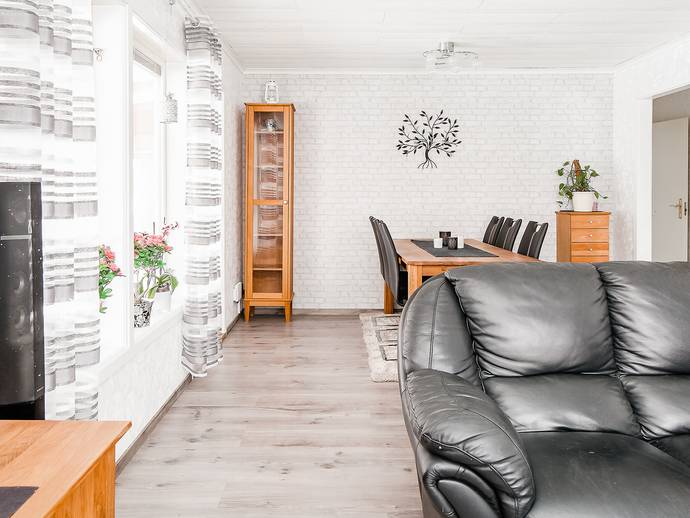 6 rok · 122 m² · Värsåsvägen 20