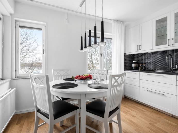 3 rok · 74 m² · Margretelundsvägen 86