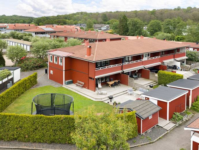 6 rok · 125 m² · Bäckvägen 102