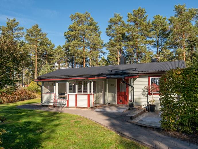 2 rok · 100 m² · Stråkvägen 6