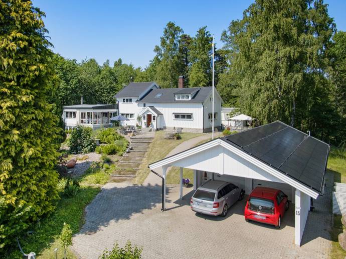 8 rok · 237 m² · Talgoxevägen 15