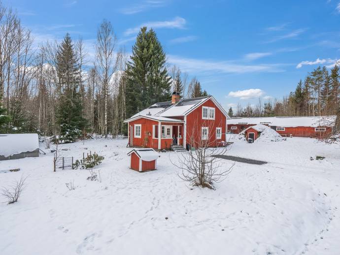 3 rok · 102 m² · Slåttlandsvägen 15