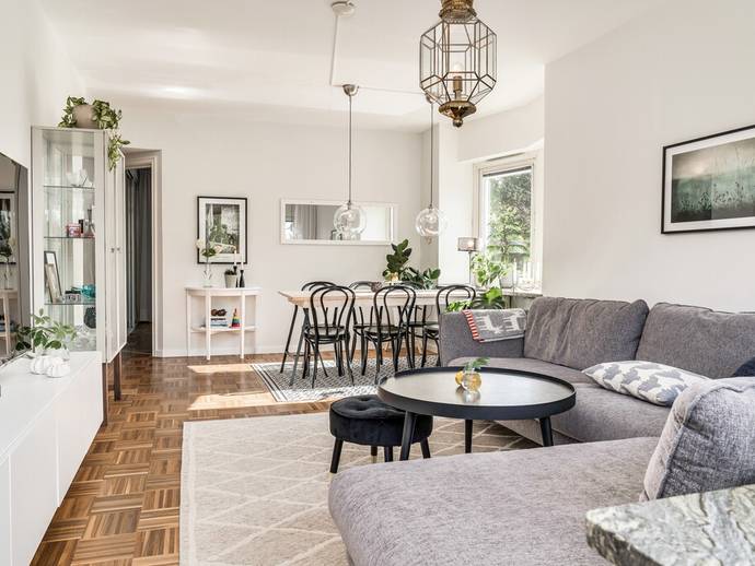 2 rok · 61 m² · Hyttlidgatan 65A