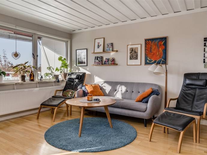 6 rok · 156 m² · Basvägen 14